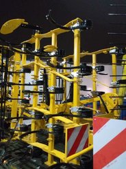 Déchaumeur à dents Agrisem Vibromulch porté Repliable