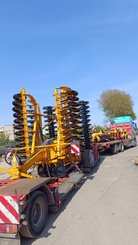 Déchaumeur à disques Agrisem Disc-O-Mulch Série R traîné Repliable