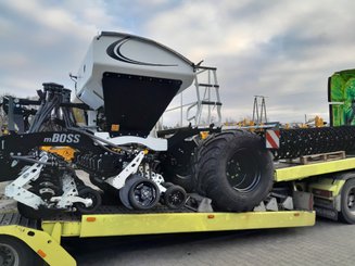 Semoir pour semis simplifié Agrisem mBOSS Rétractable