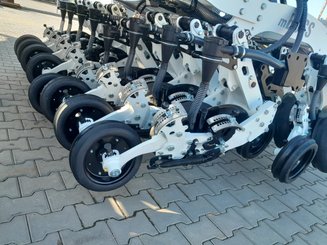 Semoir pour semis simplifié Agrisem mBOSS Rétractable