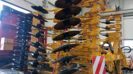 Déchaumeur à disques Agrisem Disc-O-Mulch Gold porté Repliable