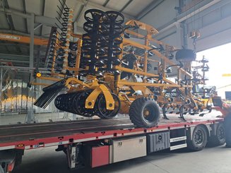 Déchaumeur à dents Agrisem Vibromulch traîné Repliable