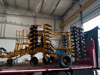 Déchaumeur à disques Agrisem Disc-O-Mulch Série R traîné Repliable