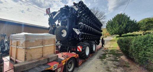 Semoir pour semis simplifié Agrisem bigBOSS