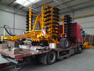 Déchaumeur à disques Agrisem Disc-O-Mulch Série R traîné Repliable