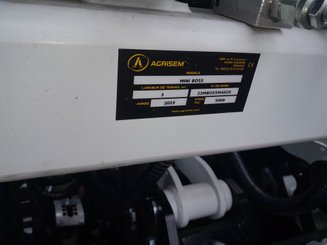 Semoir pour semis simplifié Agrisem mBOSS Rétractable