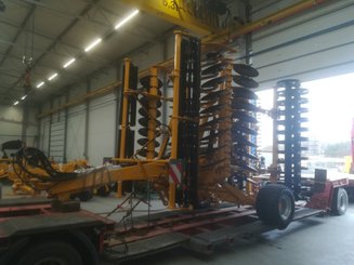 Déchaumeur à disques Agrisem Disc-O-Mulch Série R traîné Repliable