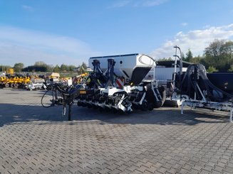 Semoir pour semis simplifié Agrisem mBOSS Rétractable