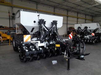 Semoir pour semis simplifié Agrisem mBOSS Rétractable