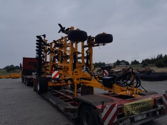 Déchaumeur à dents Agrisem Agromulch Gold traîné Repliable