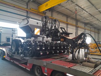 Semoir pour semis simplifié Agrisem mBOSS Rétractable