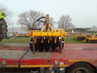 Déchaumeur à disques Agrisem Disc-O-Vigne