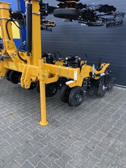 Semoir pour semis simplifié Agrisem Strip-Cat II porté Repliable