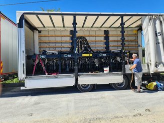 Semoir pour semis simplifié Agrisem Strip-Cat II porté Repliable