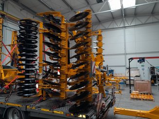 Déchaumeur à disques Agrisem Disc-O-Mulch Série R porté Repliable