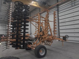 Déchaumeur à disques Agrisem Disc-O-Mulch Série R traîné Repliable