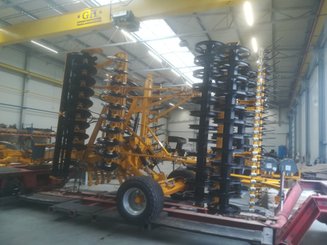 Déchaumeur à disques Agrisem Disc-O-Mulch Série R traîné Repliable