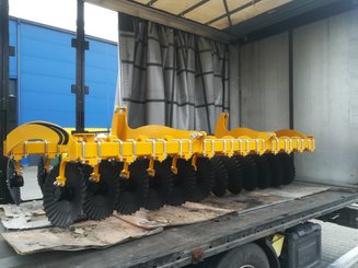 Déchaumeur Agrisem Maximulch Série 5 traîné Fixe