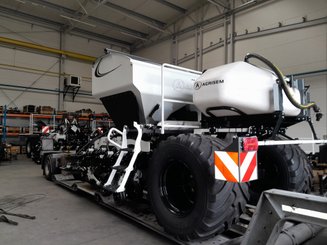 Semoir pour semis simplifié Agrisem mBOSS Rétractable