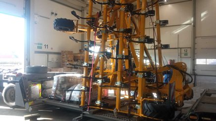 Semoir pour semis simplifié Agrisem Vibrosem porté Repliable