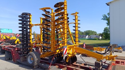 Déchaumeur à disques Agrisem Disc-O-Mulch Série R traîné Repliable