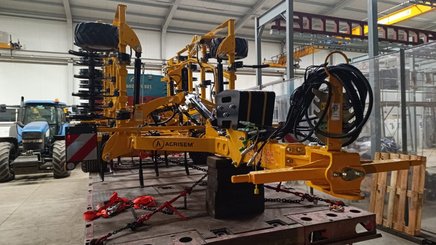 Déchaumeur à dents Agrisem Vibromulch traîné Repliable
