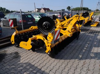 Déchaumeur à disques Agrisem Disc-O-Mulch Série R porté Fixe