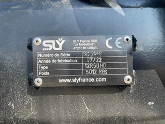 Semoir pour semis simplifié Agrisem Strip-Cat II porté Repliable