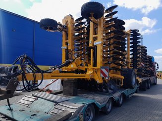 Déchaumeur à disques Agrisem Disc-O-Mulch Série R traîné Repliable