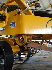 Déchaumeur à dents Agrisem Vibromulch traîné Repliable