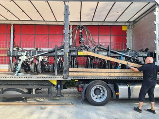 Semoir pour semis simplifié Agrisem Strip-Cat II porté Repliable