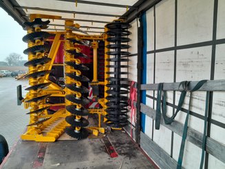 Déchaumeur à disques Agrisem Disc-O-Mulch Série R porté Repliable