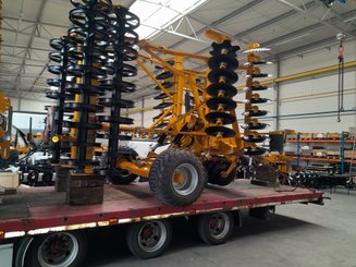 Déchaumeur à disques Agrisem Disc-O-Mulch Série R traîné Repliable