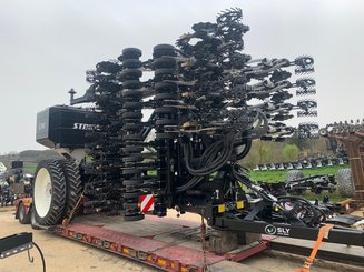 Semoir pour semis simplifié Agrisem Strip-Cat II traîné Repliable