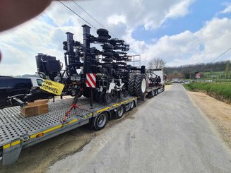 Semoir pour semis simplifié Agrisem Strip-Cat II traîné Repliable