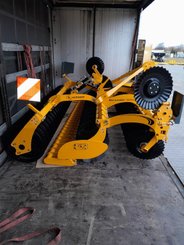 Déchaumeur à disques Agrisem Disc-O-Mulch Série R porté Fixe