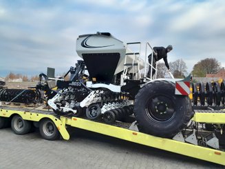 Semoir pour semis simplifié Agrisem mBOSS Rétractable