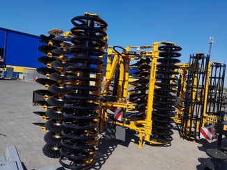 Déchaumeur à disques Agrisem Disc-O-Mulch Série R porté Repliable