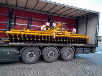 Déchaumeur à disques Agrisem Disc-O-Mulch Série R porté Repliable