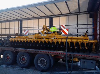 Déchaumeur à disques Agrisem Disc-O-Mulch Série R porté Repliable