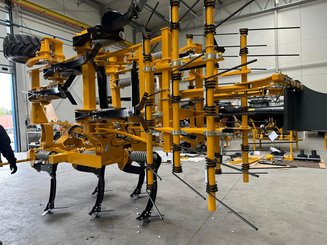Déchaumeur à dents Agrisem Agromulch Bio porté Repliable
