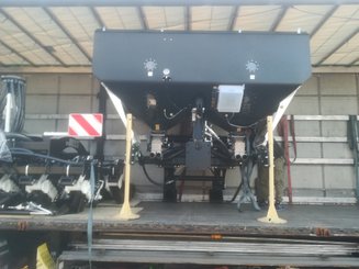 Semoir pour semis simplifié Agrisem mBOSS Fixe