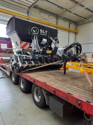 Semoir pour semis simplifié Agrisem mBOSS Rétractable