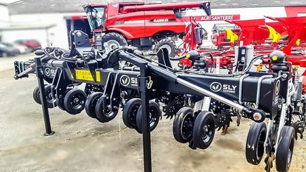 Semoir pour semis simplifié Agrisem Strip-Cat II porté Repliable