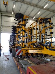 Déchaumeur à dents Agrisem Vibromulch traîné Repliable