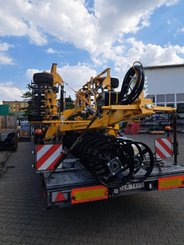 Déchaumeur à dents Agrisem Vibromulch traîné Repliable