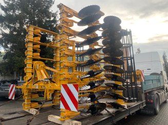 Déchaumeur à disques Agrisem Disc-O-Mulch Gold porté Repliable