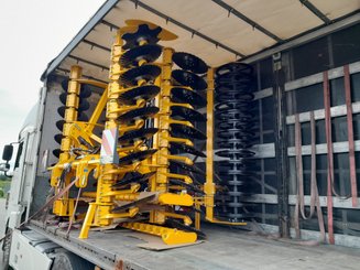 Déchaumeur à disques Agrisem Disc-O-Mulch Série R porté Repliable