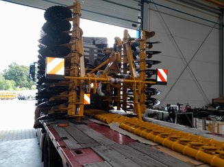 Déchaumeur à disques Agrisem Disc-O-Mulch Série R porté Repliable