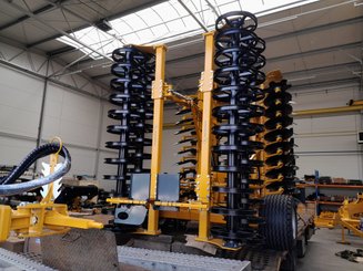 Déchaumeur à disques Agrisem Disc-O-Mulch Série R traîné Repliable